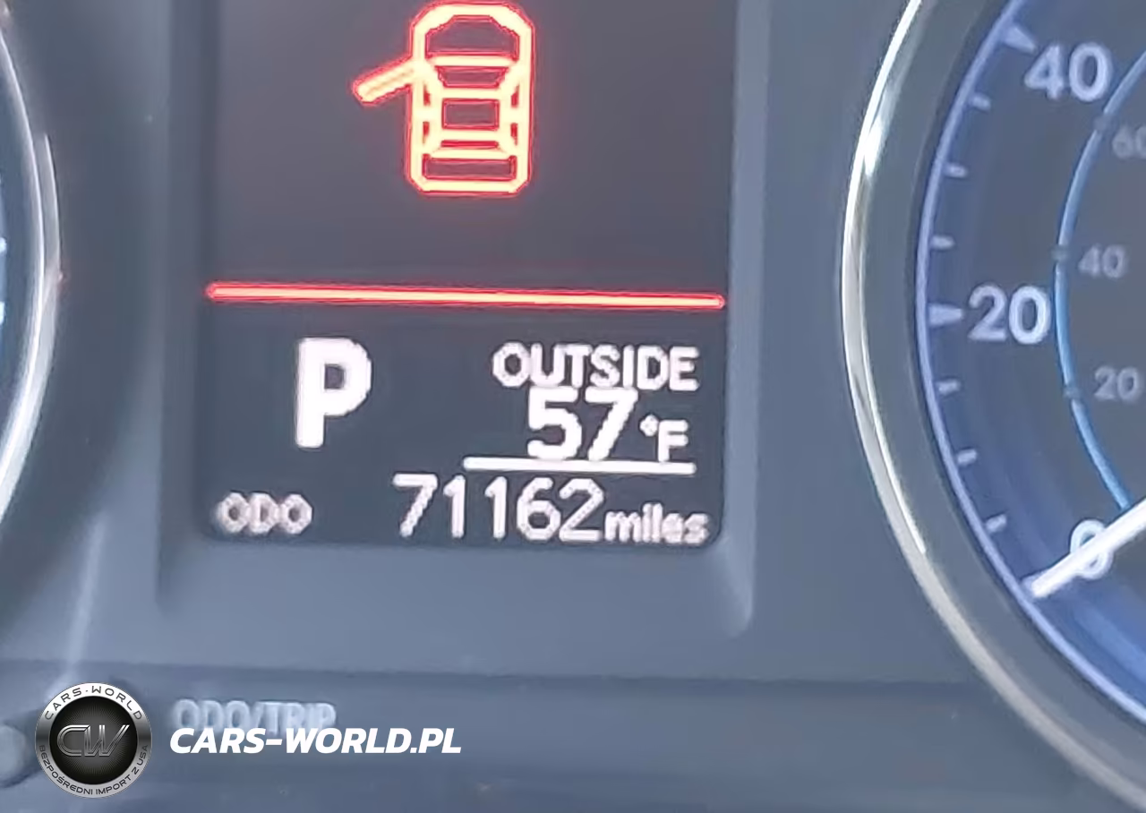 2019 Toyota Corolla Le VIN:5YFBURHE3KP936821 - 15