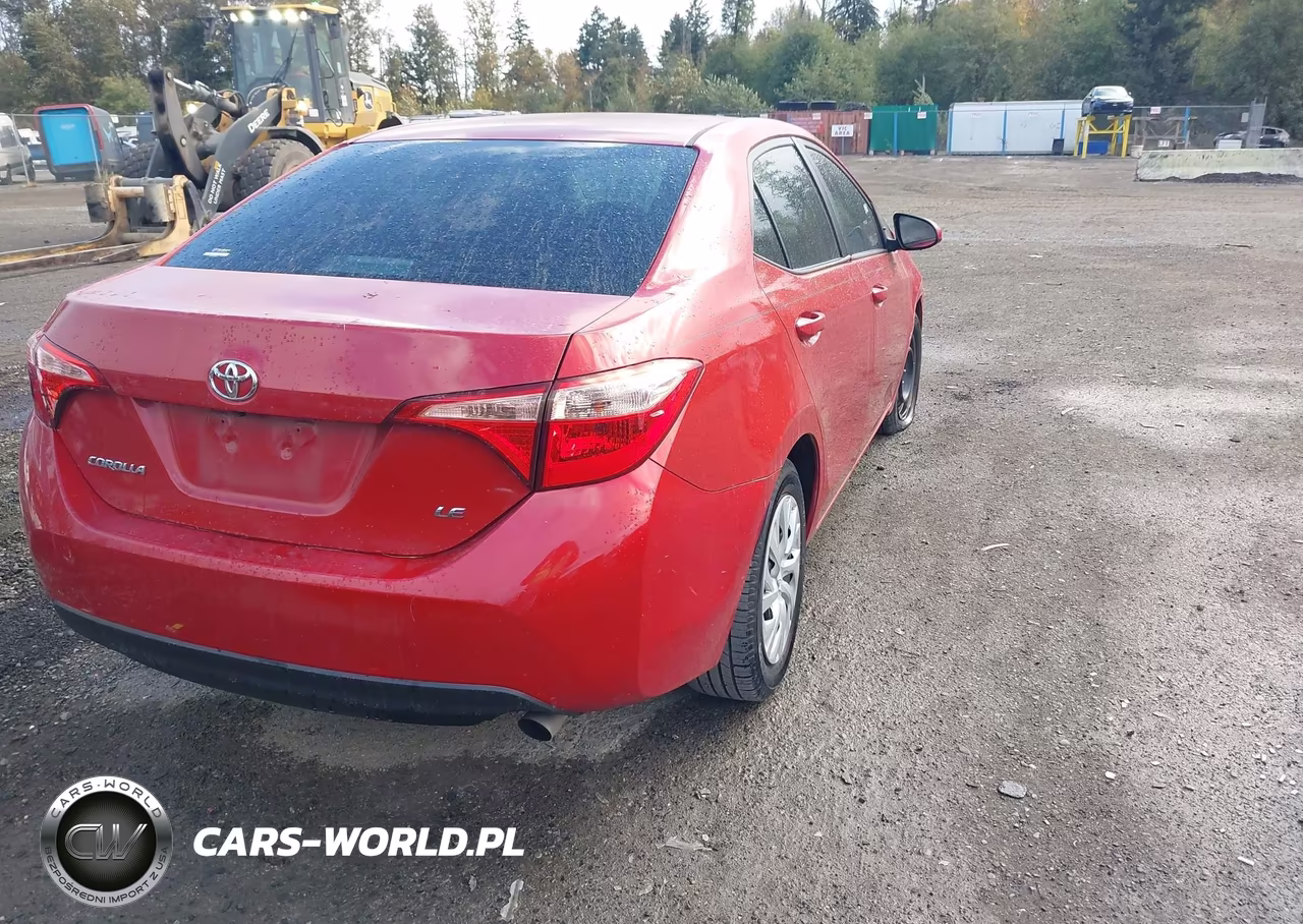 2019 Toyota Corolla Le VIN:5YFBURHE3KP936821 - 4