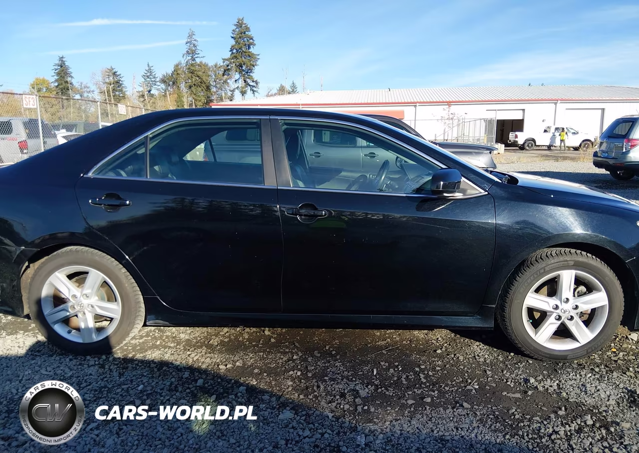 2013 Toyota Camry Se VIN:4T1BF1FK0DU260592 - 13