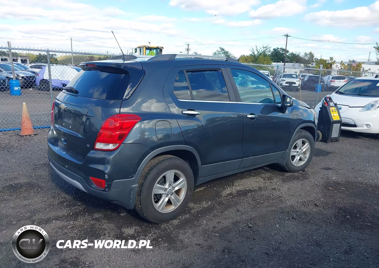 2018 Chevrolet Trax Lt VIN:3GNCJLSB8JL274441 - 4