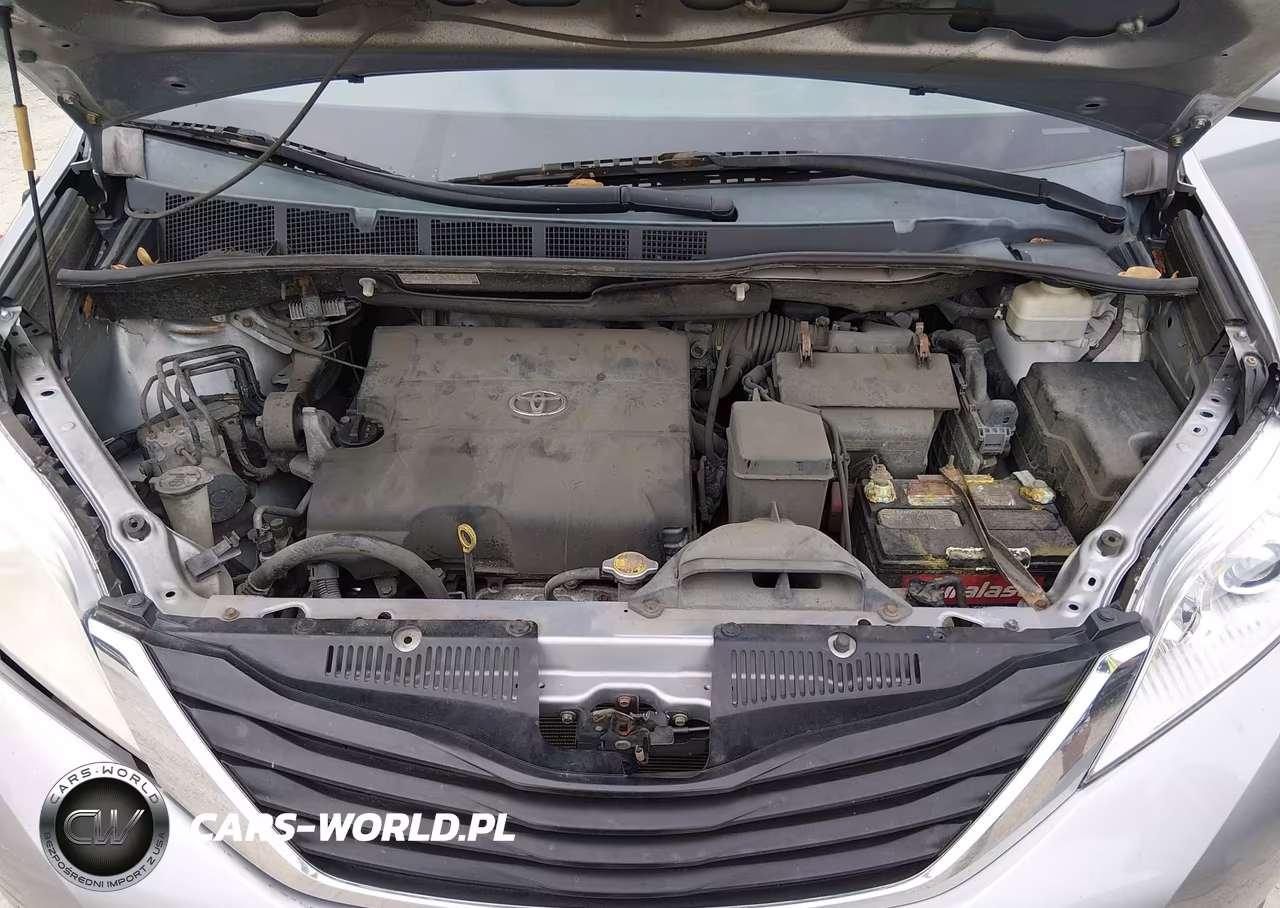 2014 Toyota Sienna Le V6 8 Passenger VIN:5TDKK3DC3ES474893 - 10