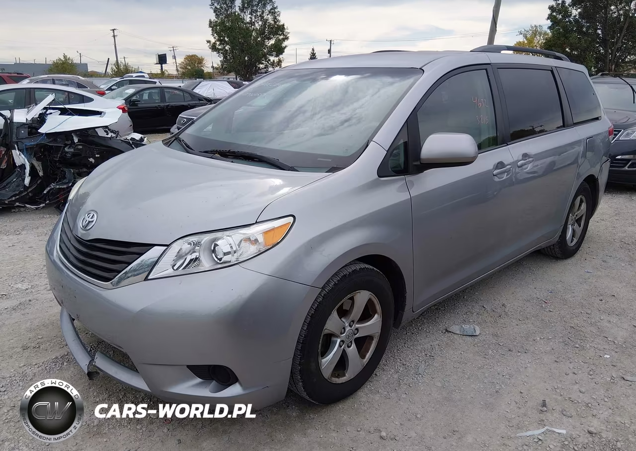 2014 Toyota Sienna Le V6 8 Passenger VIN:5TDKK3DC3ES474893 - 2