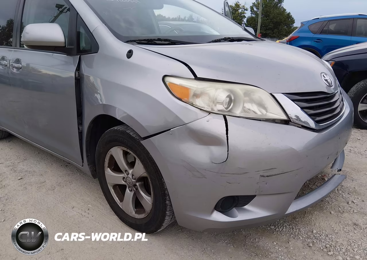 2014 Toyota Sienna Le V6 8 Passenger VIN:5TDKK3DC3ES474893 - 6