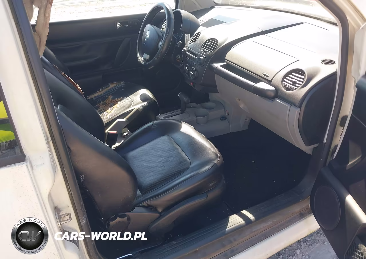 1999 Volkswagen New Beetle Gls VIN:3VWCC21C7XM436230 - 5