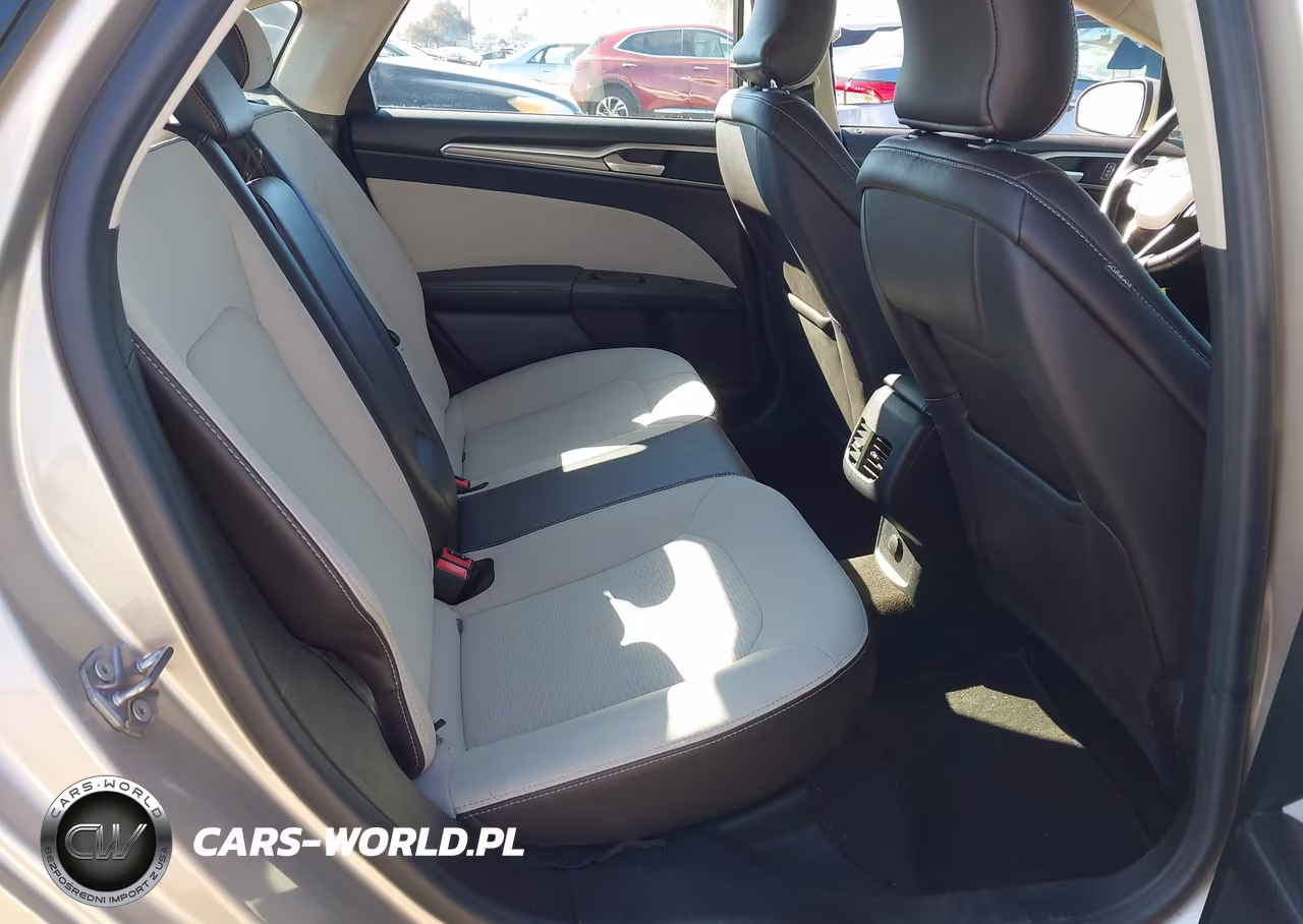 2019 Ford Fusion Se VIN:3FA6P0HD0KR201578 - 8