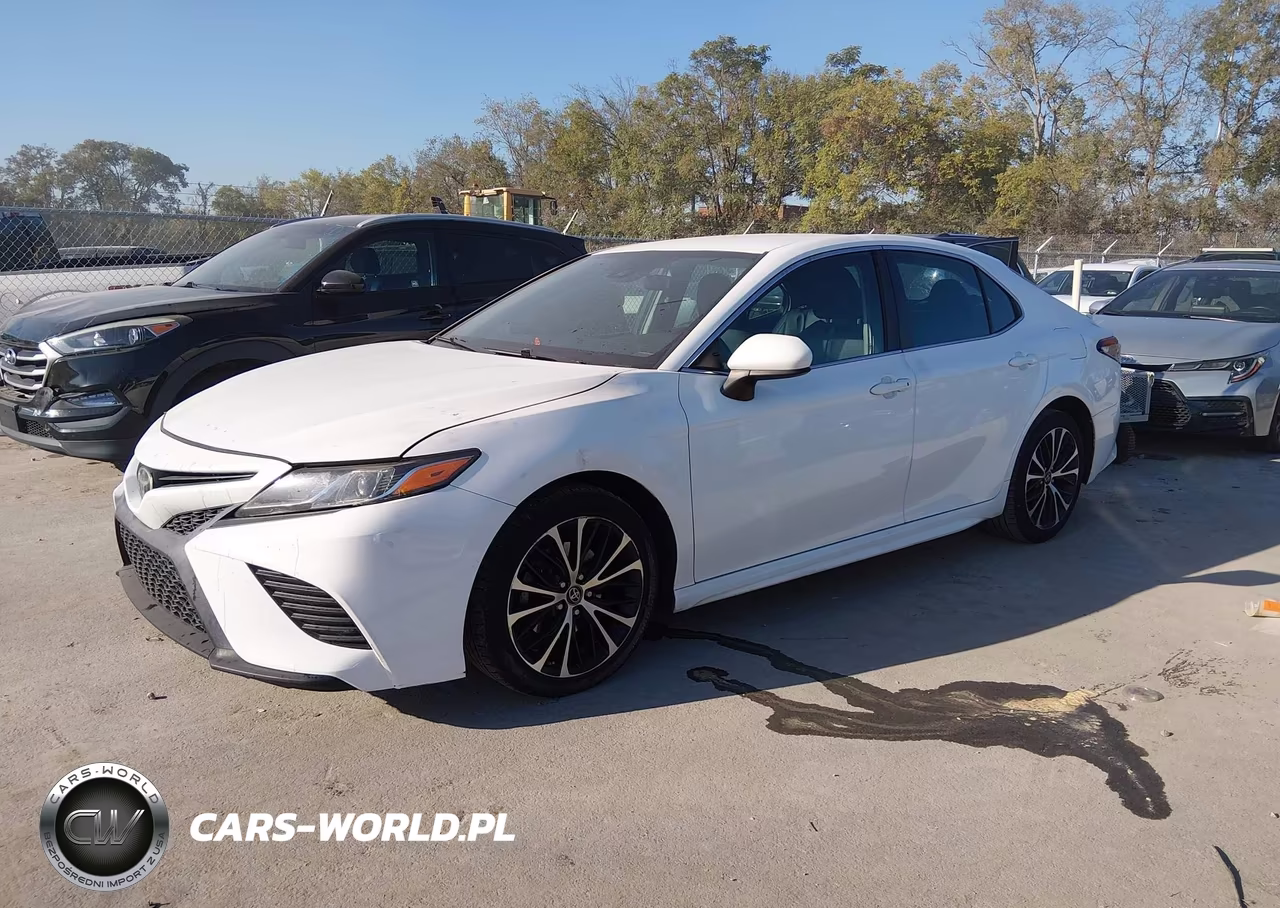 2018 Toyota Camry Se VIN:4T1B11HK4JU146117 - 2