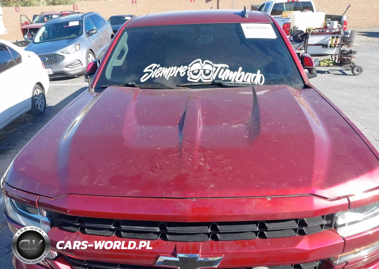 2018 Chevrolet Silverado 1500 1Lt VIN:3GCPCREC8JG145667 - 10