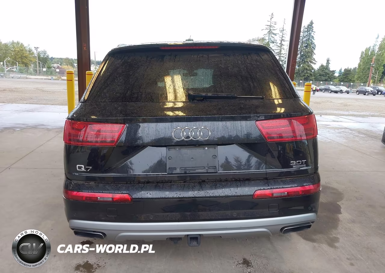 2017 Audi Q7 3.0T Premium VIN:WA1VAAF71HD023377 - 16