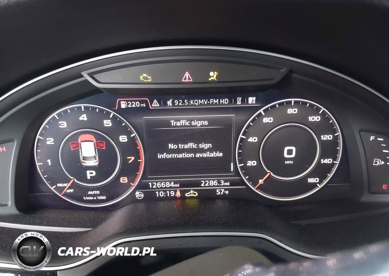 2017 Audi Q7 3.0T Premium VIN:WA1VAAF71HD023377 - 7