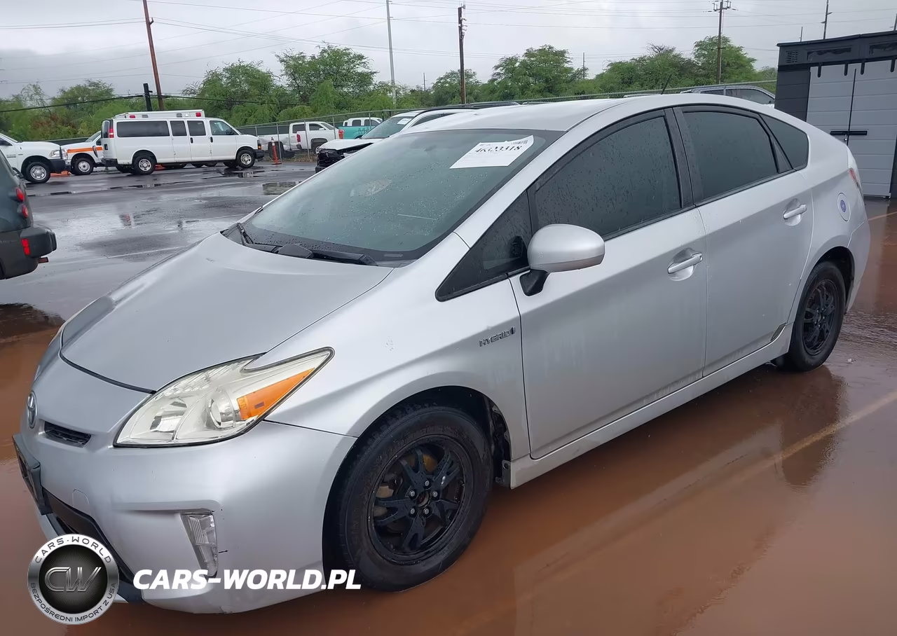 2015 Toyota Prius Two VIN:JTDKN3DU9F1997401 - 2