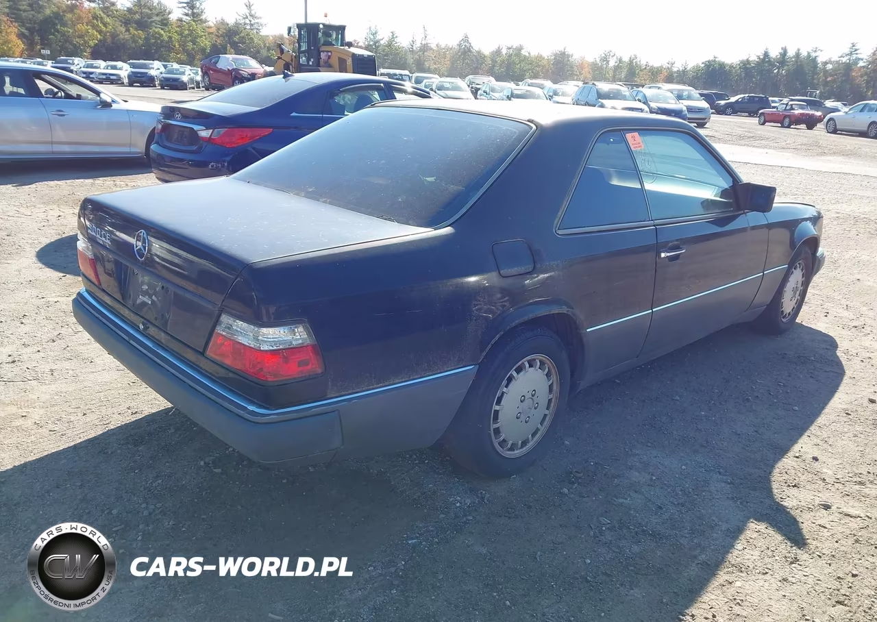1992 Mercedes-Benz 300 Ce VIN:WDBEA51D5NB632519 - 4