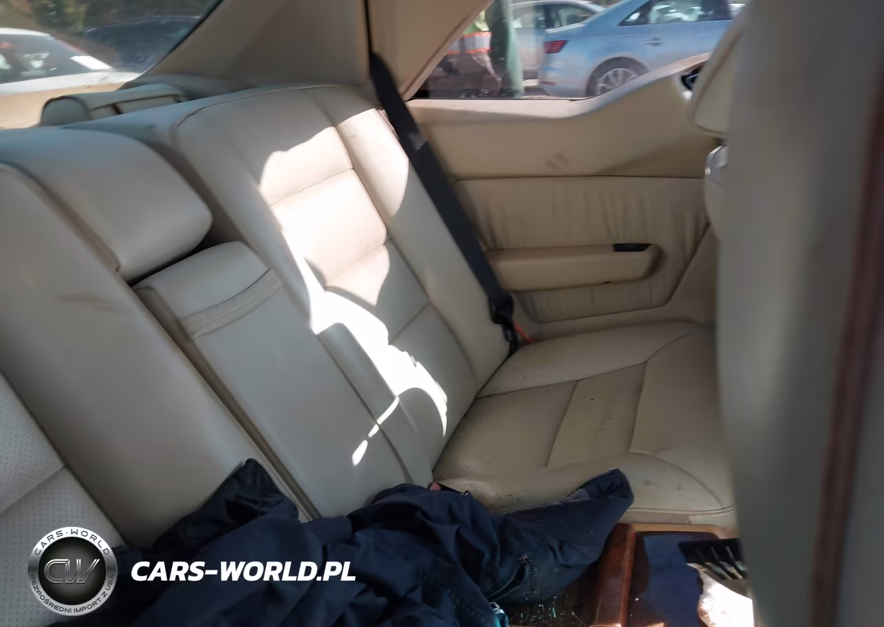 1992 Mercedes-Benz 300 Ce VIN:WDBEA51D5NB632519 - 8
