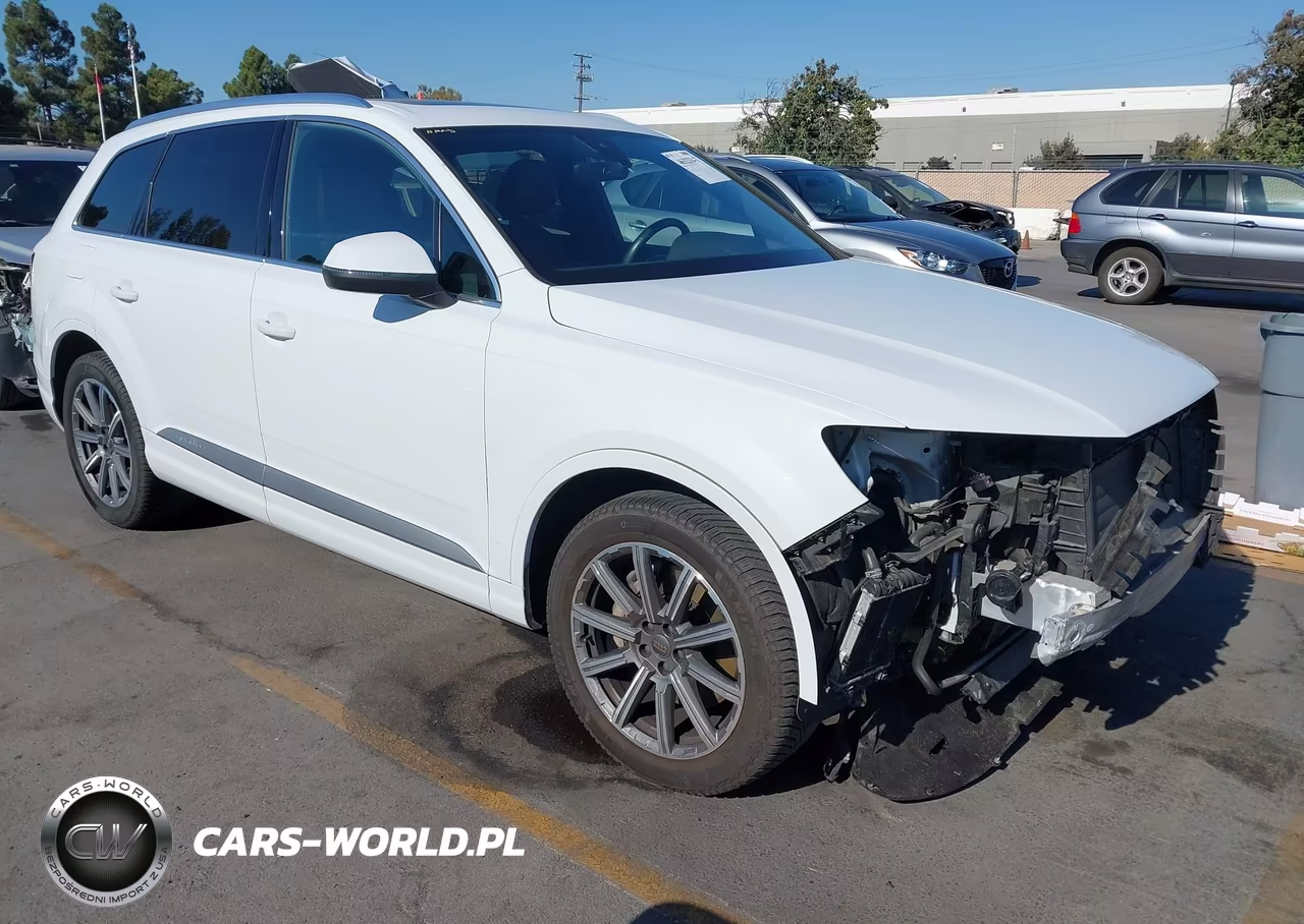 2018 Audi Q7 3.0T Premium VIN:WA1VAAF78JD013791 - 1
