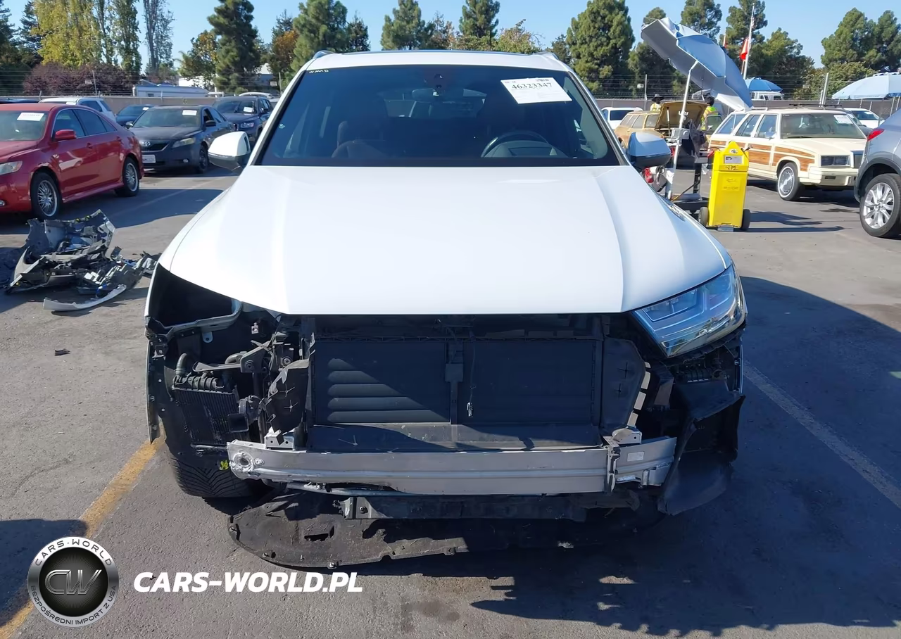 2018 Audi Q7 3.0T Premium VIN:WA1VAAF78JD013791 - 13