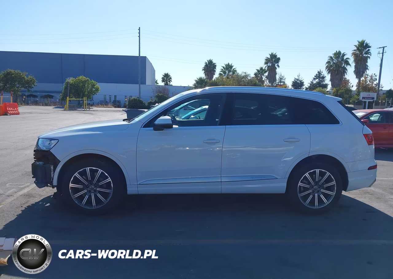 2018 Audi Q7 3.0T Premium VIN:WA1VAAF78JD013791 - 15
