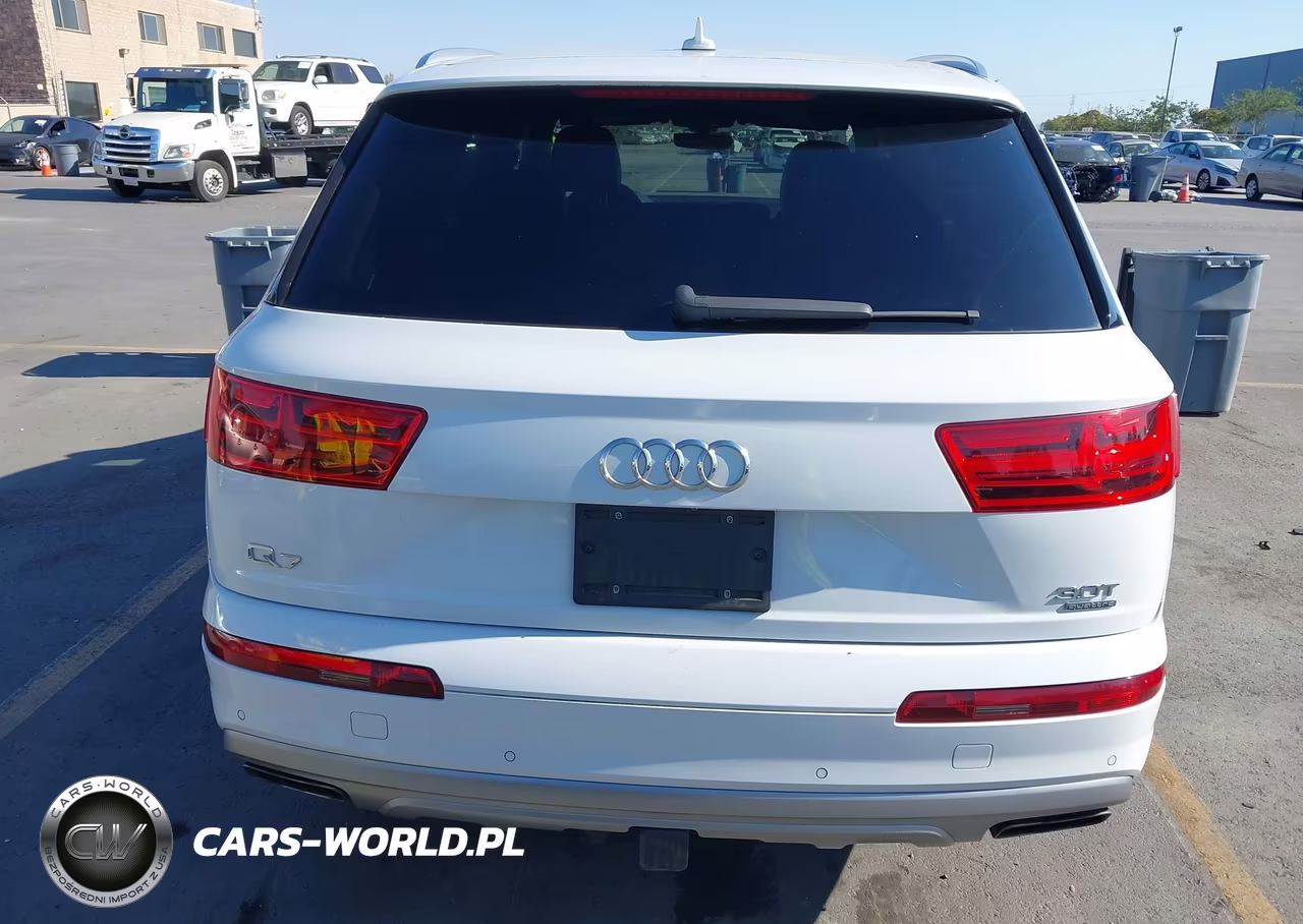 2018 Audi Q7 3.0T Premium VIN:WA1VAAF78JD013791 - 17