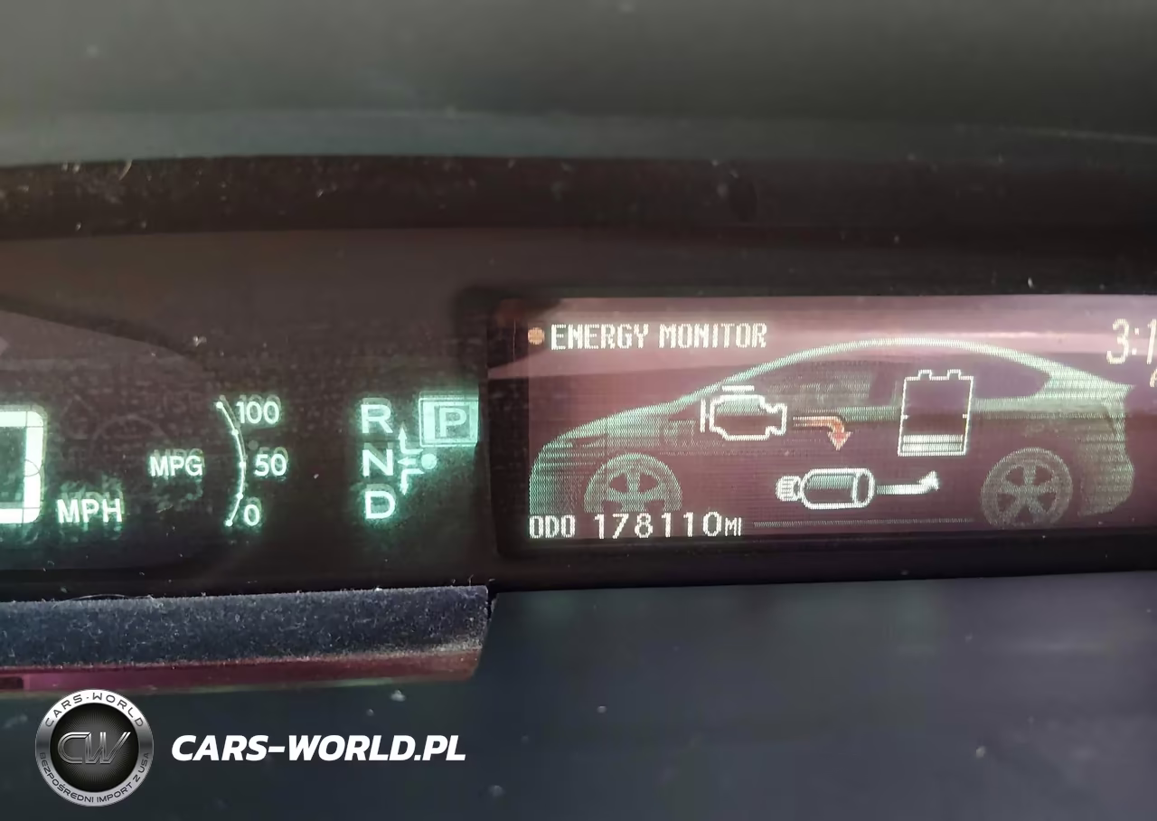2015 Toyota Prius Two VIN:JTDKN3DU8F0440260 - 15