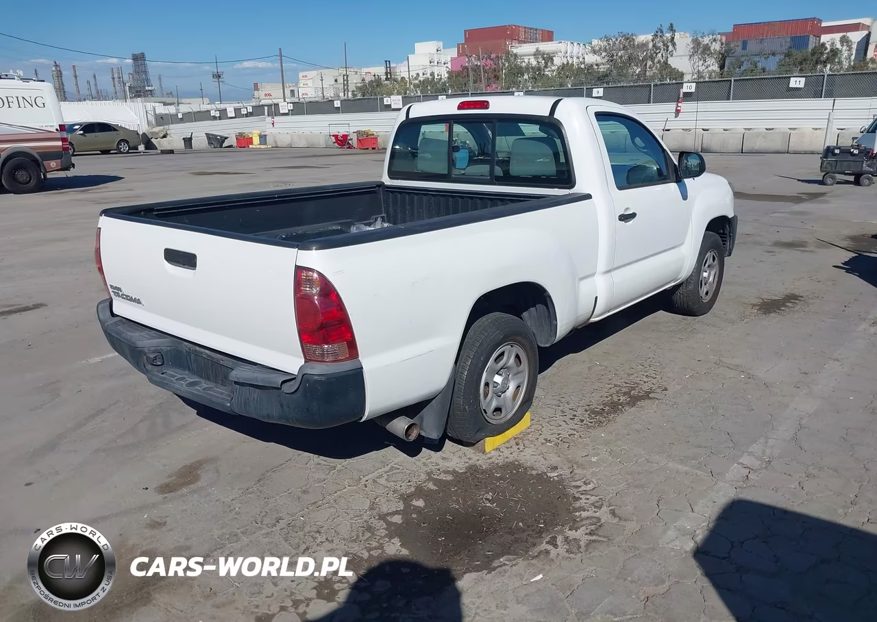 2014 Toyota Tacoma VIN:5TFNX4CN3EX036361 - 4