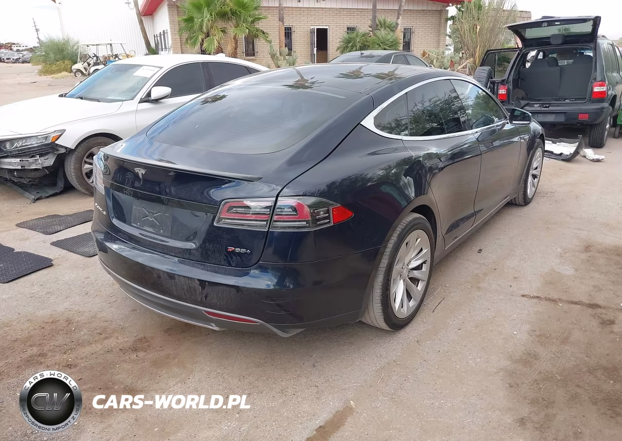 2013 Tesla Model S Performance VIN:5YJSA1CP0DFP13914 - 4