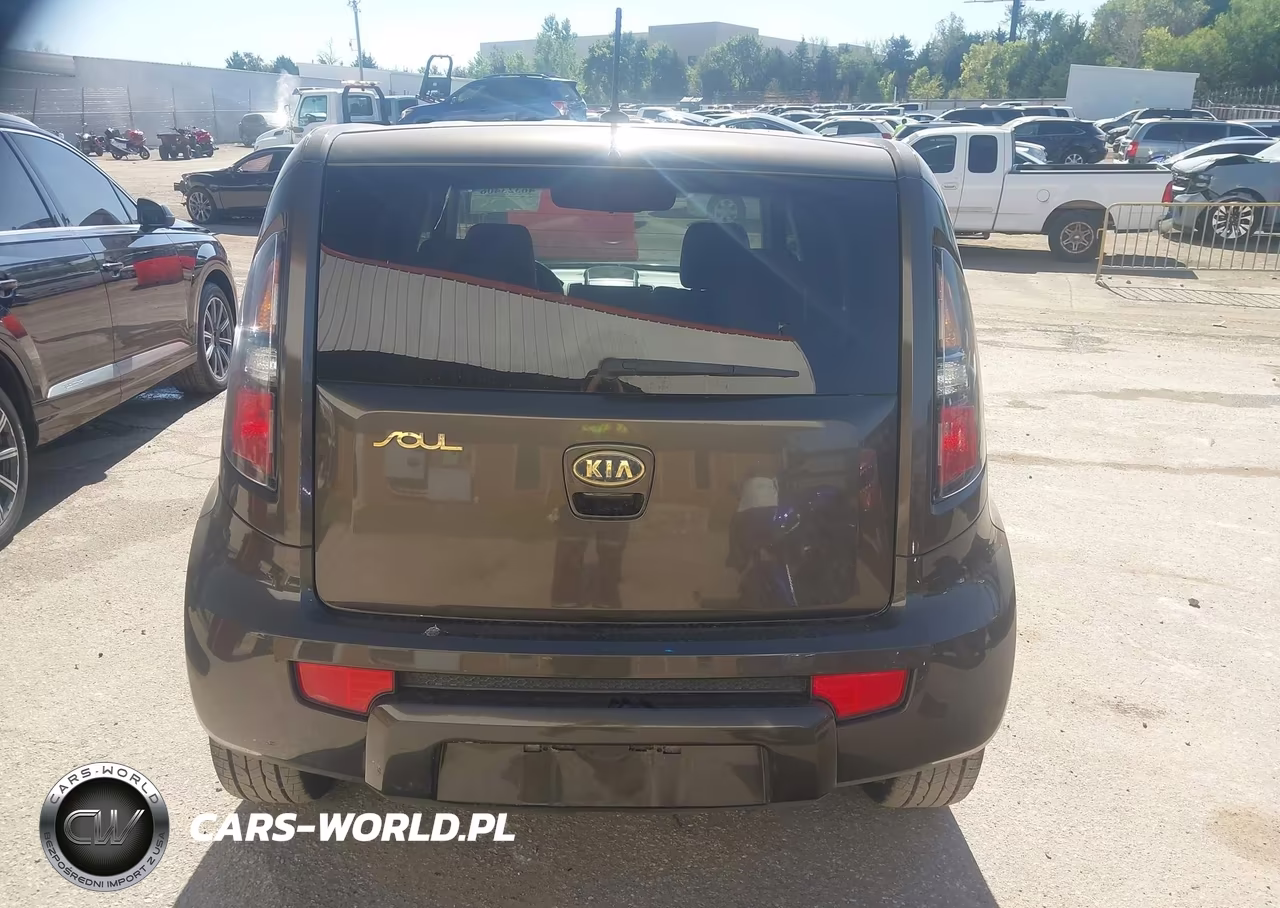 2011 Kia Soul ! VIN:KNDJT2A22B7302925 - 16