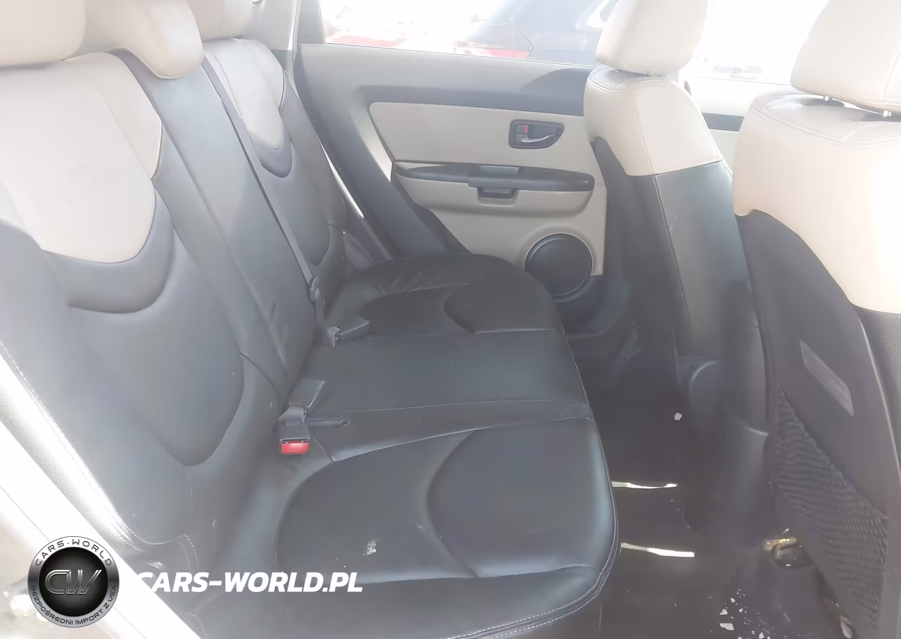 2011 Kia Soul ! VIN:KNDJT2A22B7302925 - 8