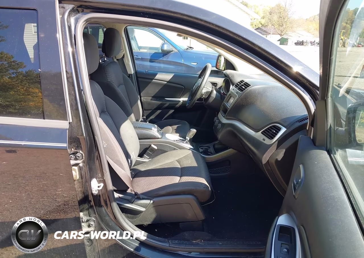 2017 Dodge Journey Se VIN:3C4PDCAB2HT573680 - 5