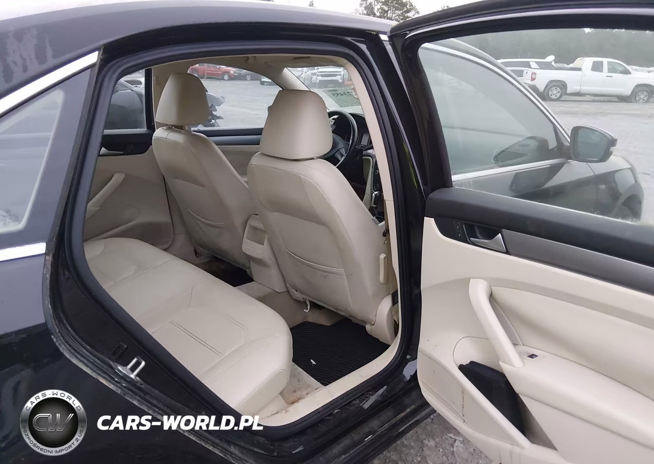 2015 Volkswagen Passat 1.8T Limited Edition VIN:1VWAT7A38FC109288 - 8