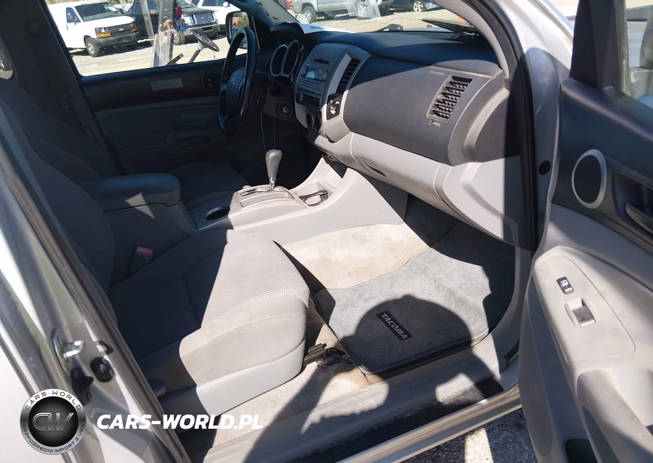 2008 Toyota Tacoma Base V6 VIN:5TEUU42NX8Z486219 - 5