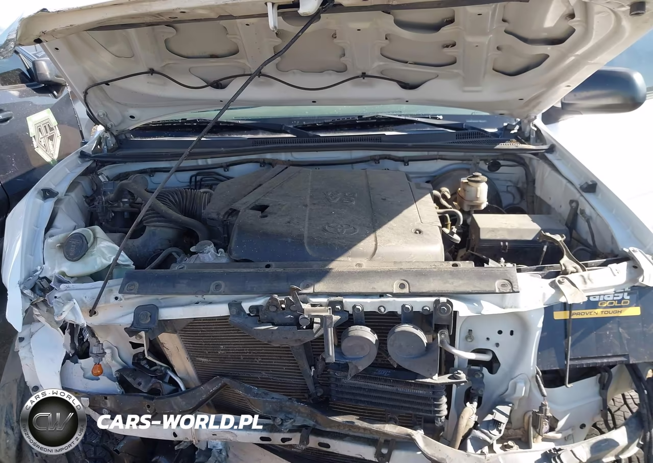 2015 Toyota Tacoma Prerunner V6 VIN:5TFJU4GNXFX078030 - 10