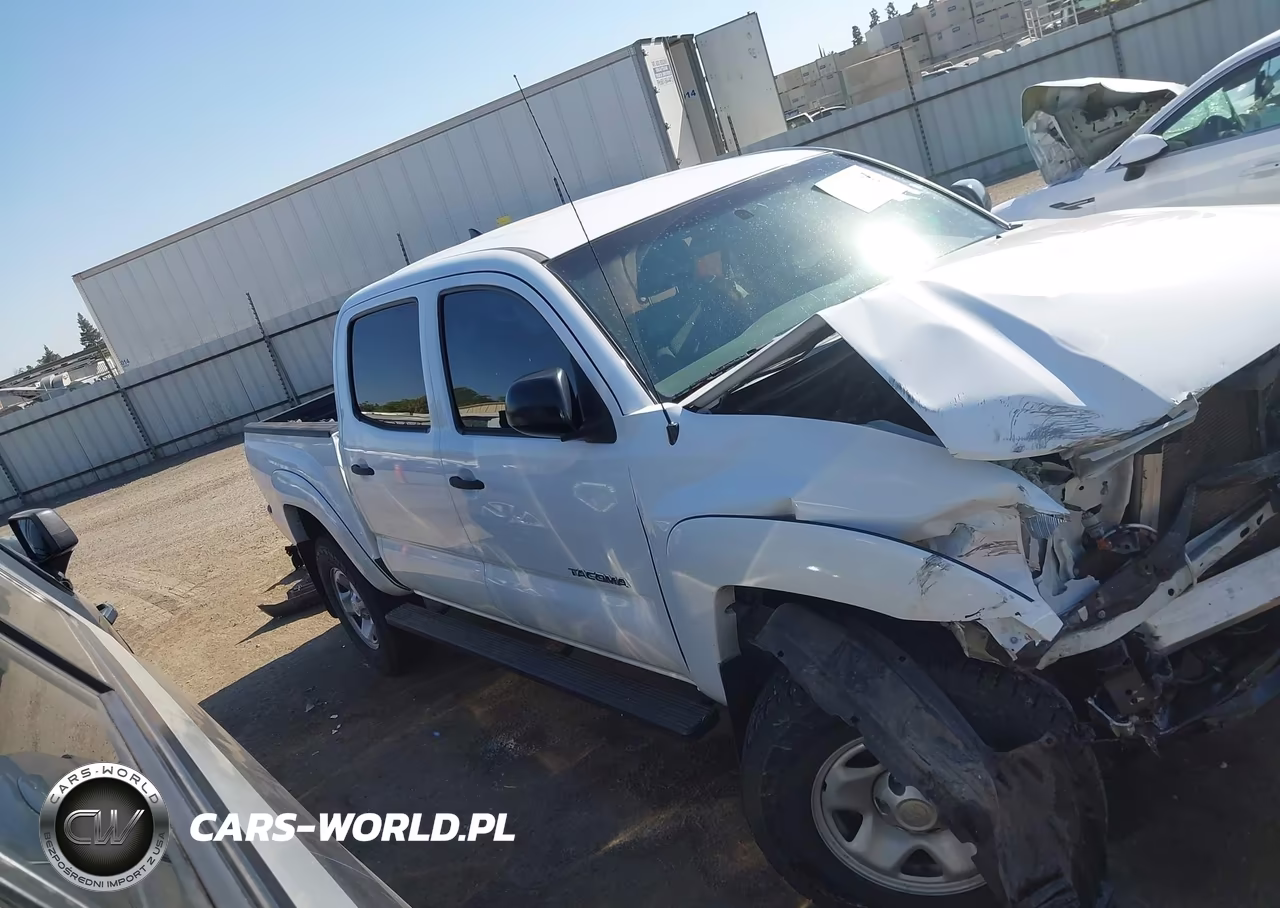 2015 Toyota Tacoma Prerunner V6 VIN:5TFJU4GNXFX078030 - 14