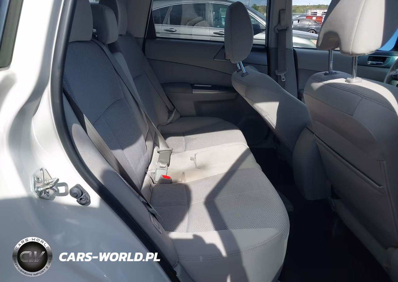 2011 Subaru Forester 2.5X Premium VIN:JF2SHACC5BG732522 - 8