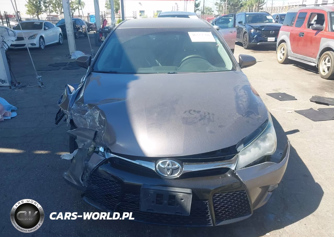 2015 Toyota Camry Se VIN:4T1BF1FK3FU957967 - 12