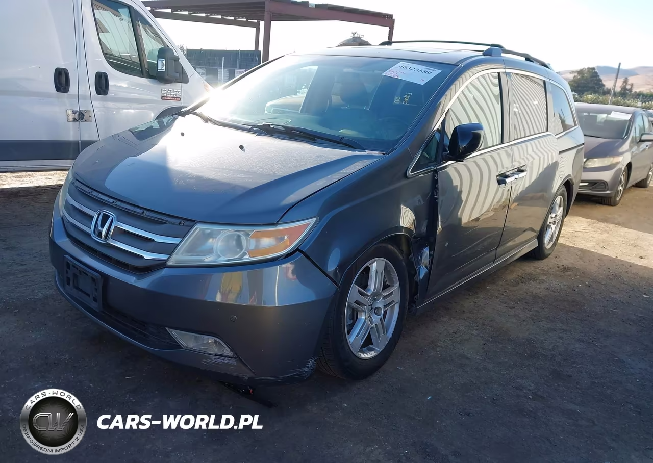 2013 Honda Odyssey Touring-Touring Elite VIN:5FNRL5H96DB018802 - 2