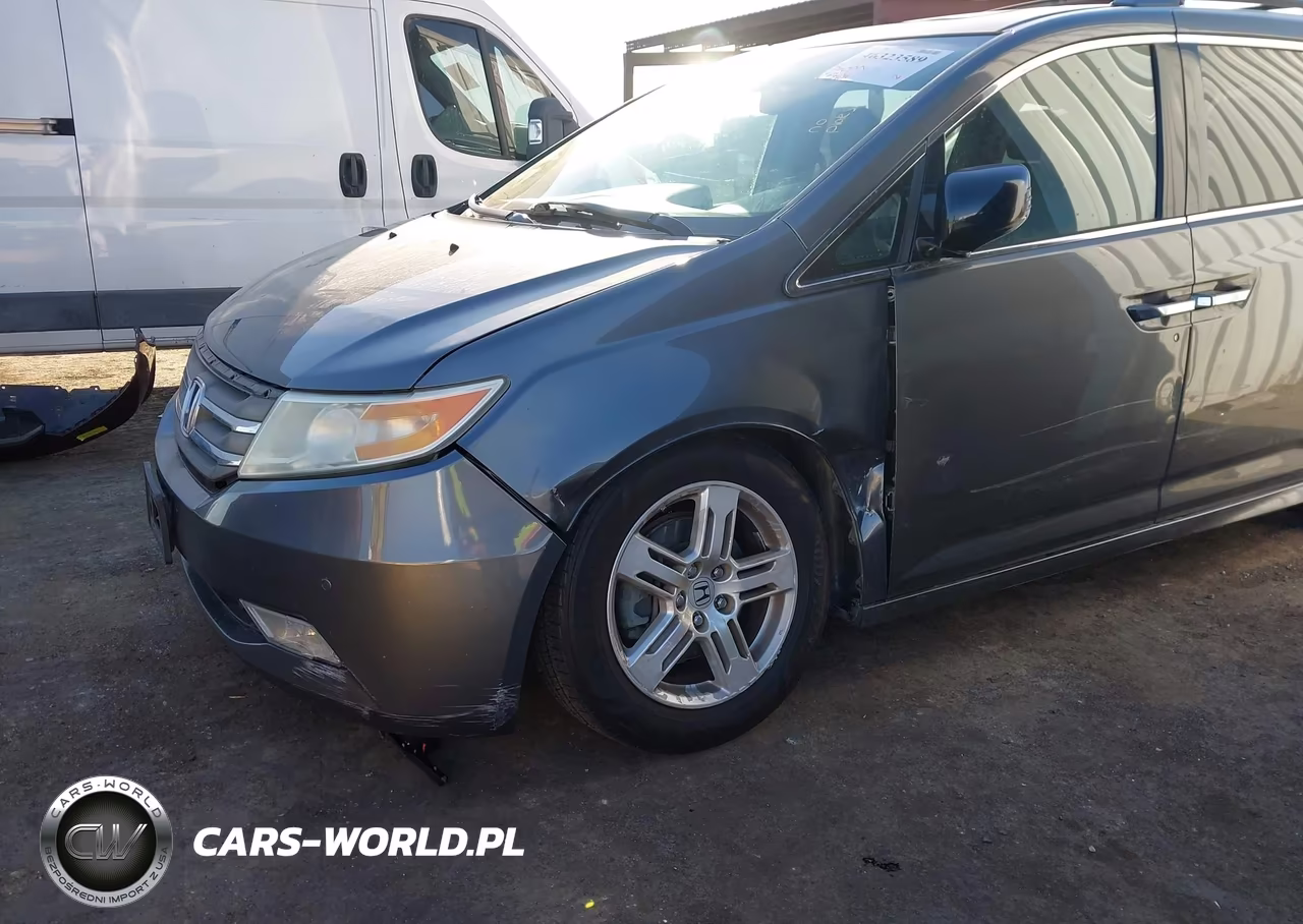 2013 Honda Odyssey Touring-Touring Elite VIN:5FNRL5H96DB018802 - 6