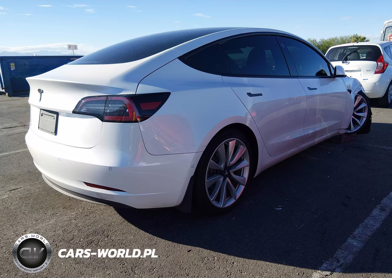 2020 Tesla Model 3 Standard Range Plus Rear-Wheel Drive-Standard Range Rear-Wheel Drive VIN:5YJ3E1EA6LF745864 - 4