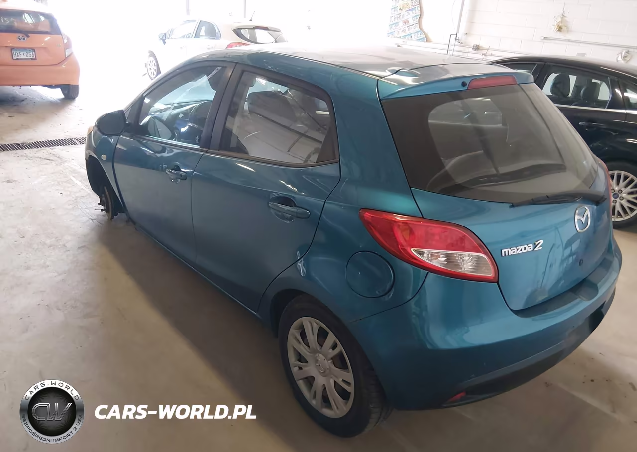 2011 Mazda Mazda2 Sport VIN:JM1DE1HY0B0109631 - 3