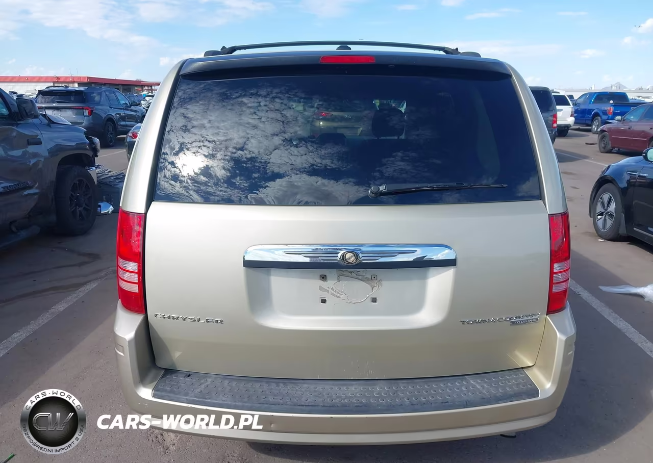 2010 Chrysler Town & Country Touring VIN:2A4RR5D17AR226387 - 16