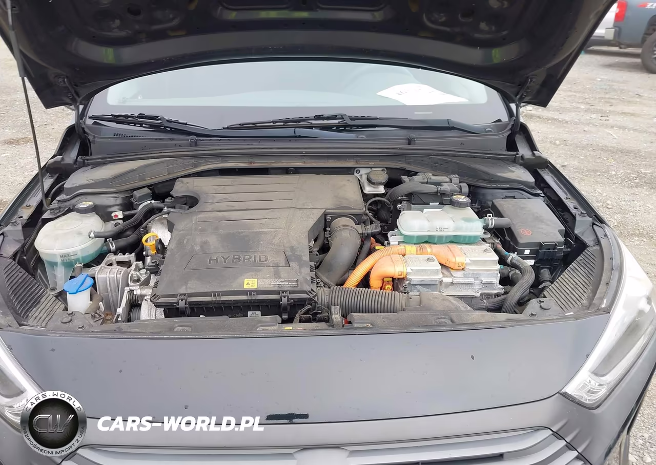 2018 Hyundai Ioniq Hybrid Blue VIN:KMHC65LC9JU075767 - 10