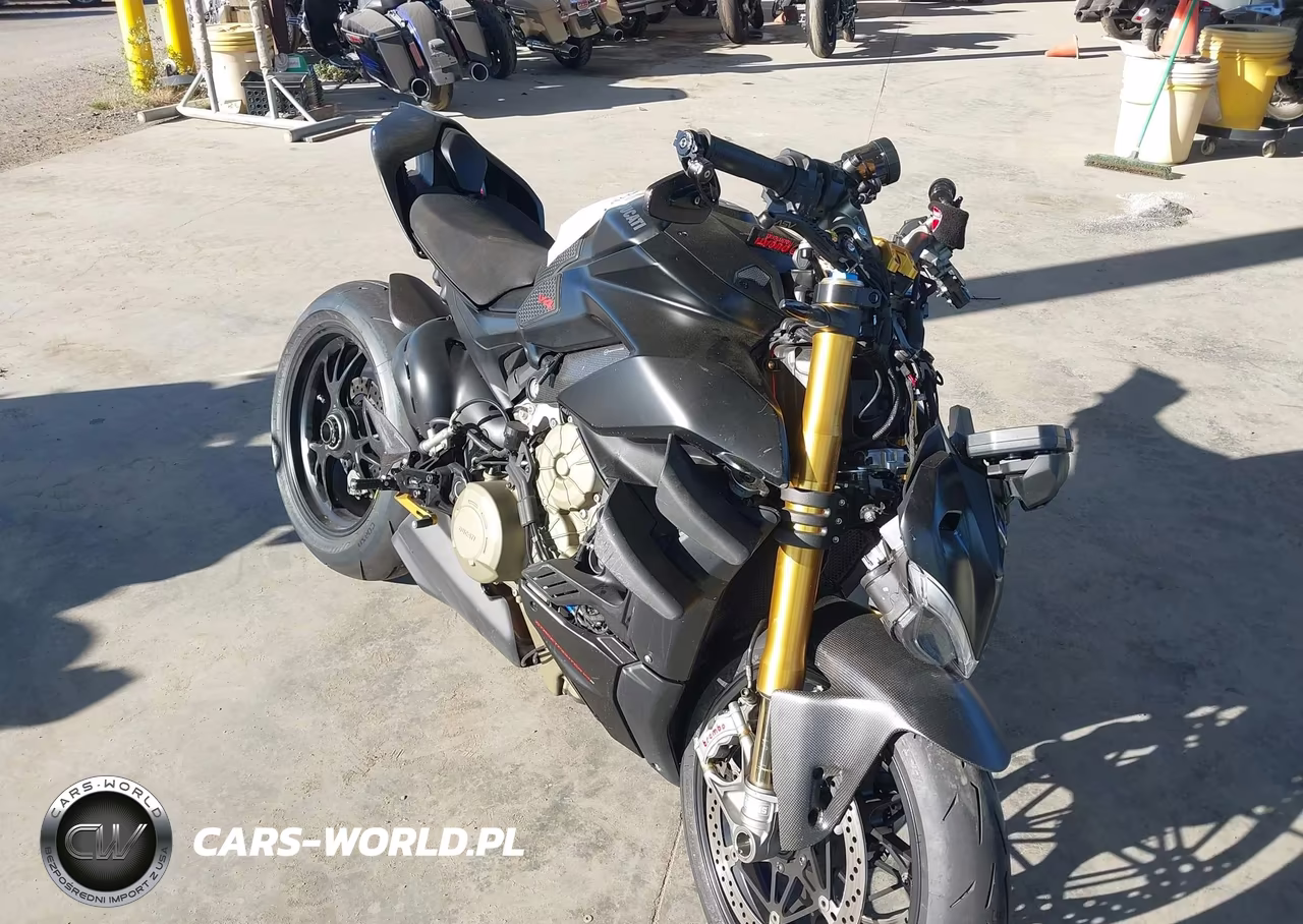 2022 Ducati Streetfighter V4-V4S – zdjęcie 1 z 15