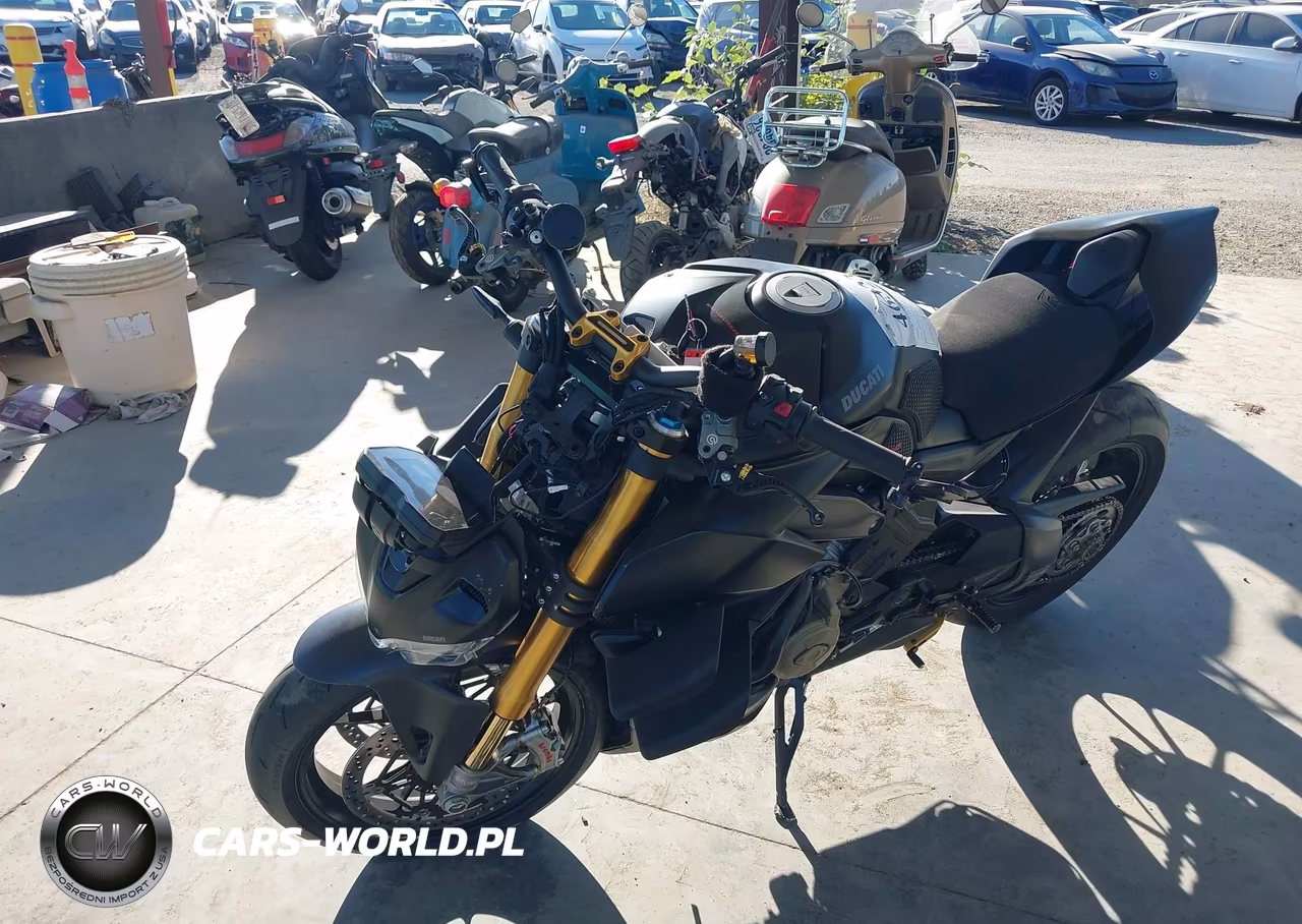 2022 Ducati Streetfighter V4-V4S VIN:ZDMFAKNW7NB007253 - 2