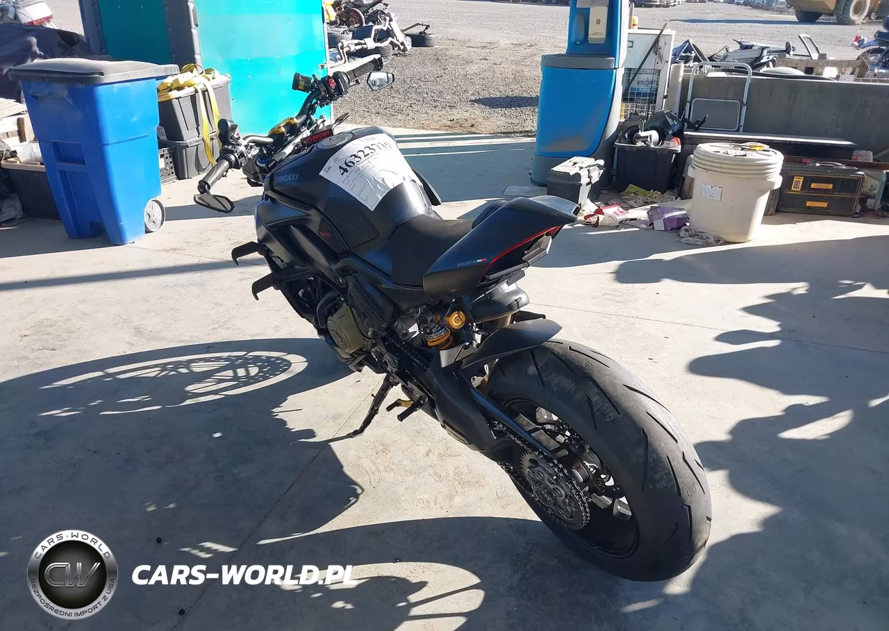 2022 Ducati Streetfighter V4-V4S VIN:ZDMFAKNW7NB007253 - 3