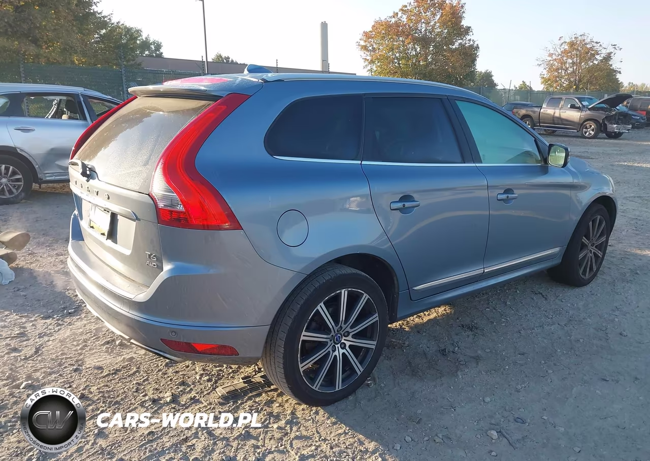 2017 Volvo Xc60 T6 Inscription VIN:YV449MRU5H2108020 - 4