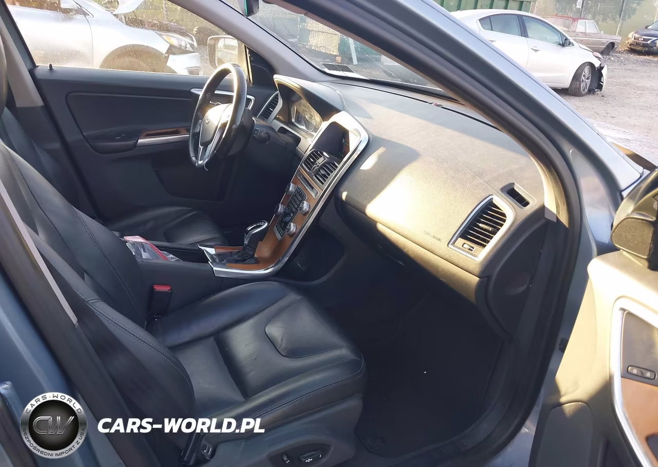2017 Volvo Xc60 T6 Inscription VIN:YV449MRU5H2108020 - 5