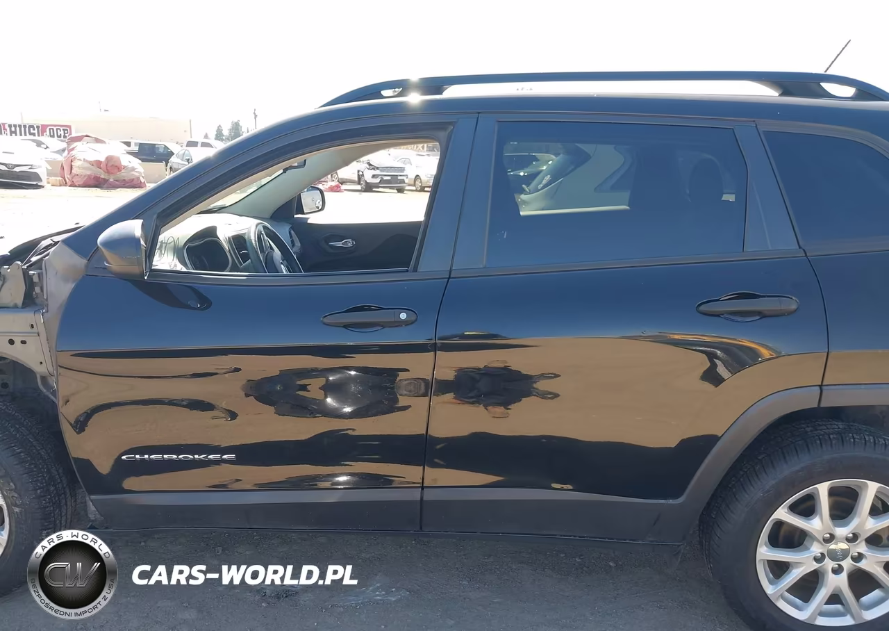 2017 Jeep Cherokee Sport Fwd VIN:1C4PJLAB5HW547612 - 15