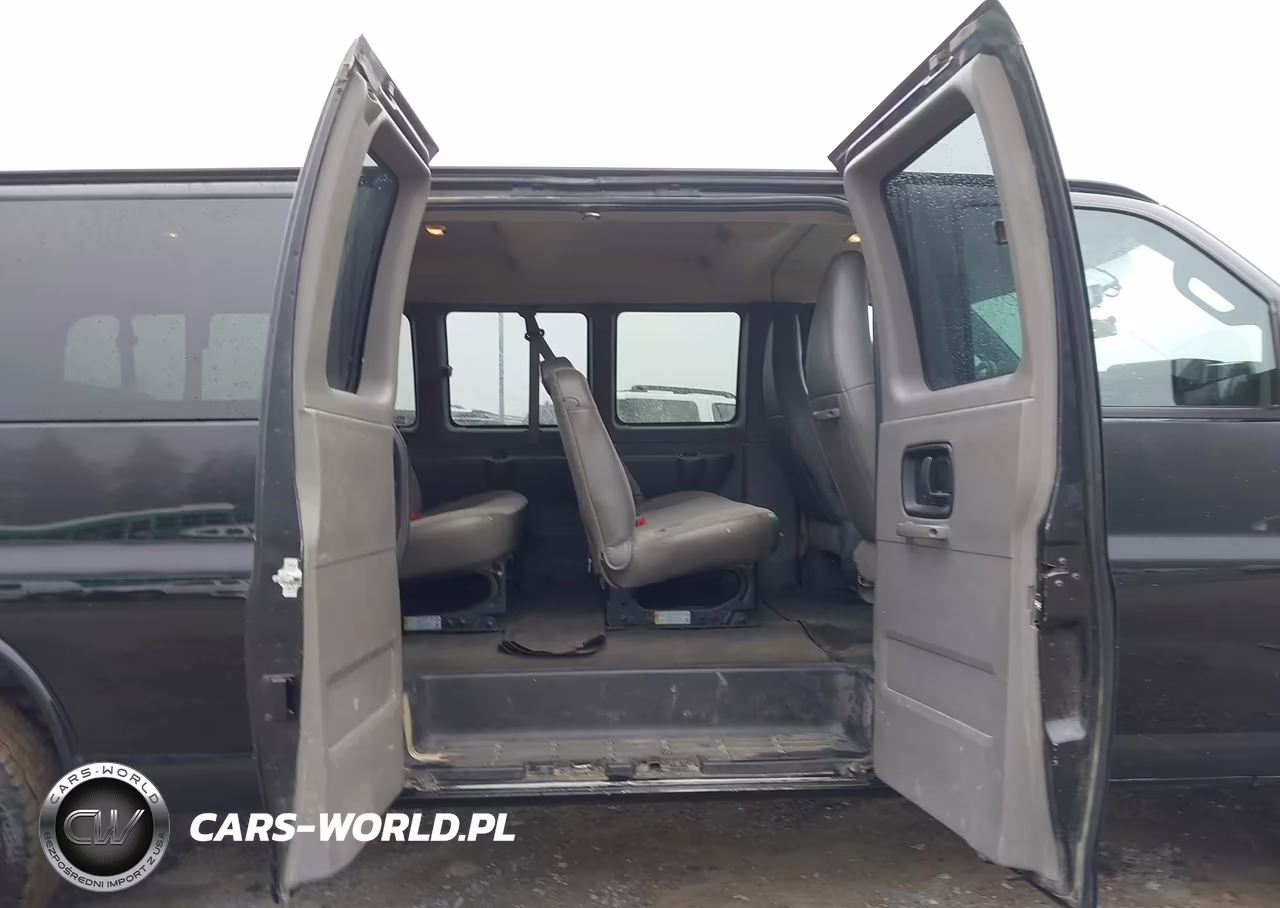 2018 Chevrolet Express 3500 Lt VIN:1GAZGPFG5J1289252 - 8