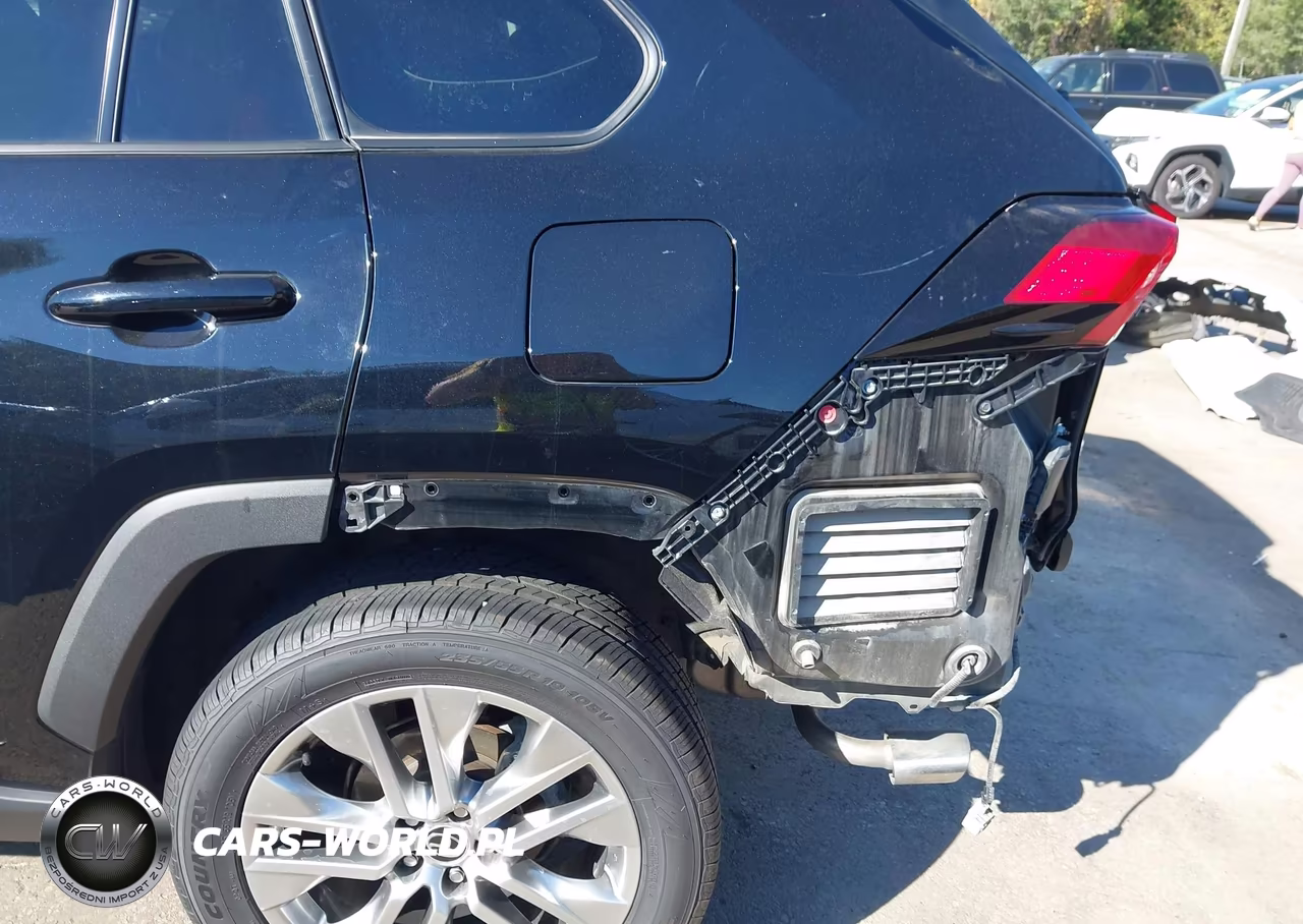 2022 Toyota Rav4 Xle Premium VIN:2T3A1RFV0NC319265 - 19