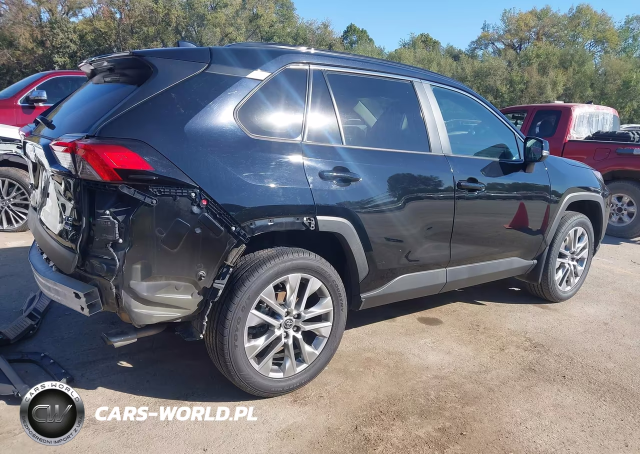 2022 Toyota Rav4 Xle Premium VIN:2T3A1RFV0NC319265 - 4