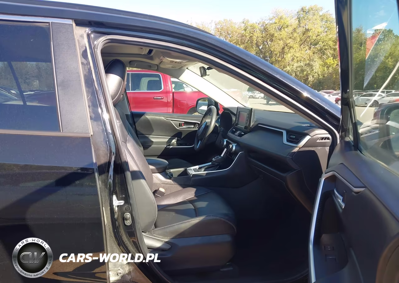 2022 Toyota Rav4 Xle Premium VIN:2T3A1RFV0NC319265 - 5