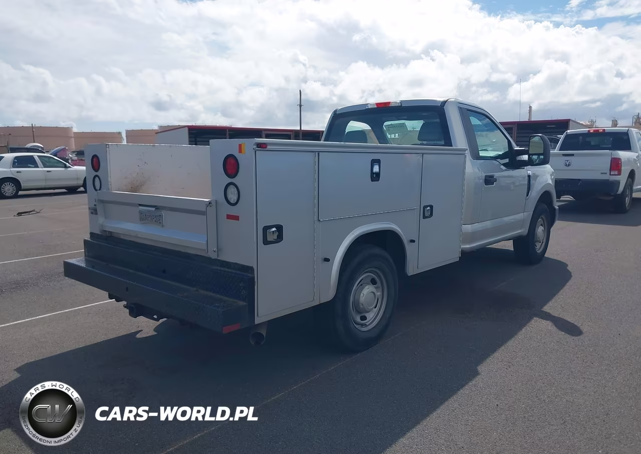 2017 Ford F-250 Xl VIN:1FDBF2A60HEE51073 - 4