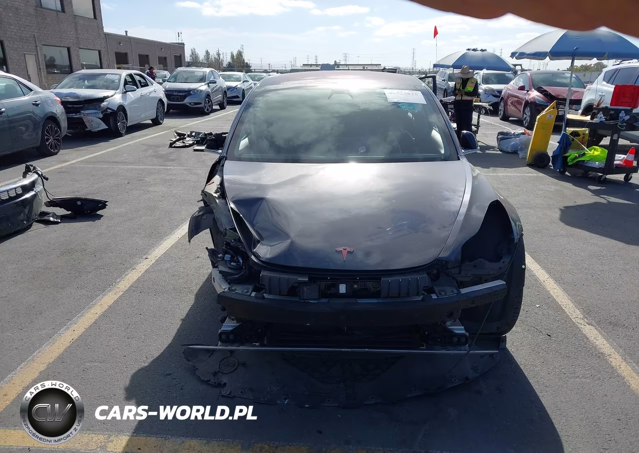 2018 Tesla Model 3 Long Range-Performance VIN:5YJ3E1EB6JF128504 - 15